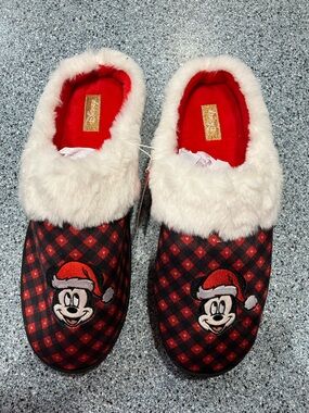 Mens Disney Red and Black Plaid Mickey Mouse Faux-Fur Slippers, Size 11 /12. NEW